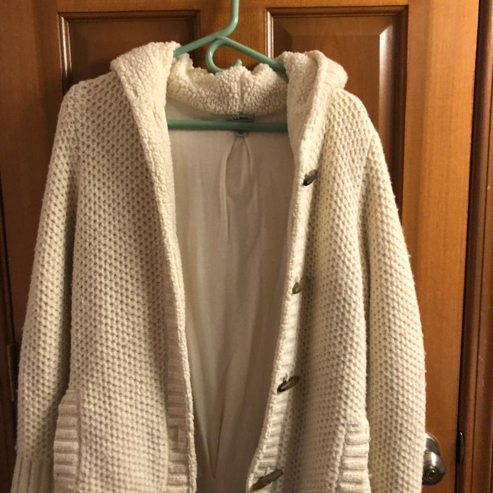 L.L. BEAN JACKET WITH HOOD